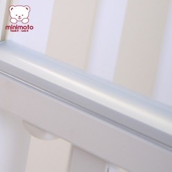 Minimoto 馬來西亞船木嬰兒大床 - 49 x 27" - 白色